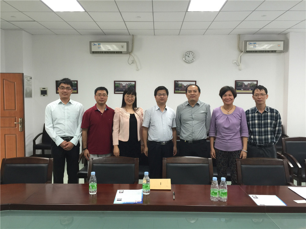 2.3 中山合影.JPG 2.3 中山合影.JPG