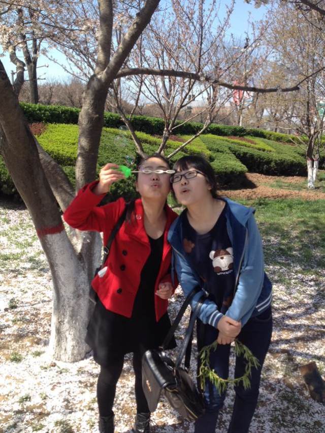 友谊泡泡.jpg 友谊泡泡.jpg